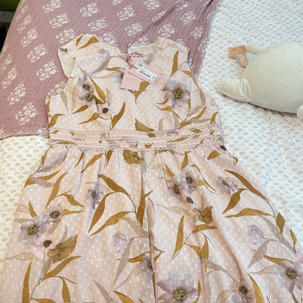 Floral Ted baker London Dress in Pink and Gold